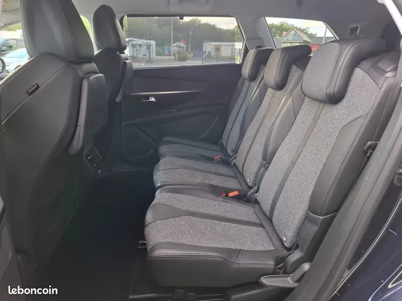 Peugeot 5008 2018 photo 4