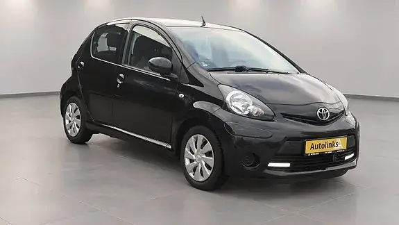 Toyota Aygo 2012 photo 3