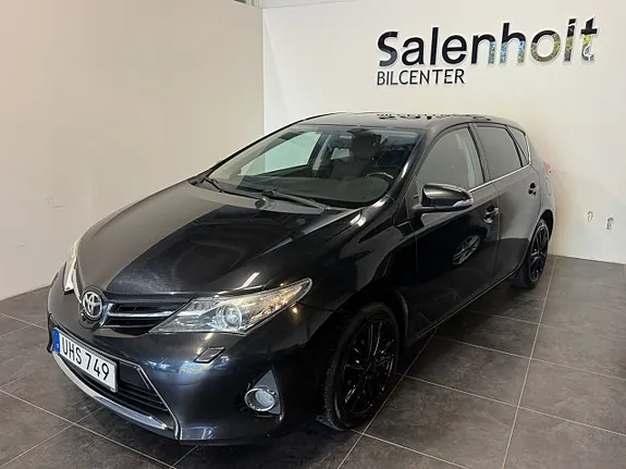 Toyota Auris 2015 photo 2