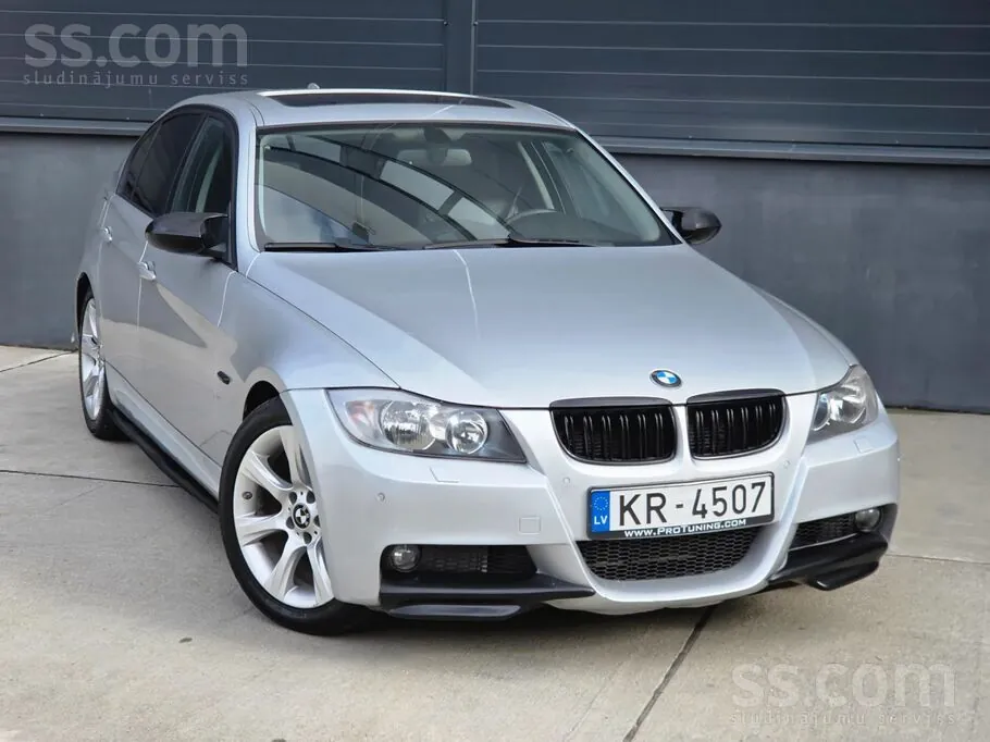 BMW 320 2005 photo 2