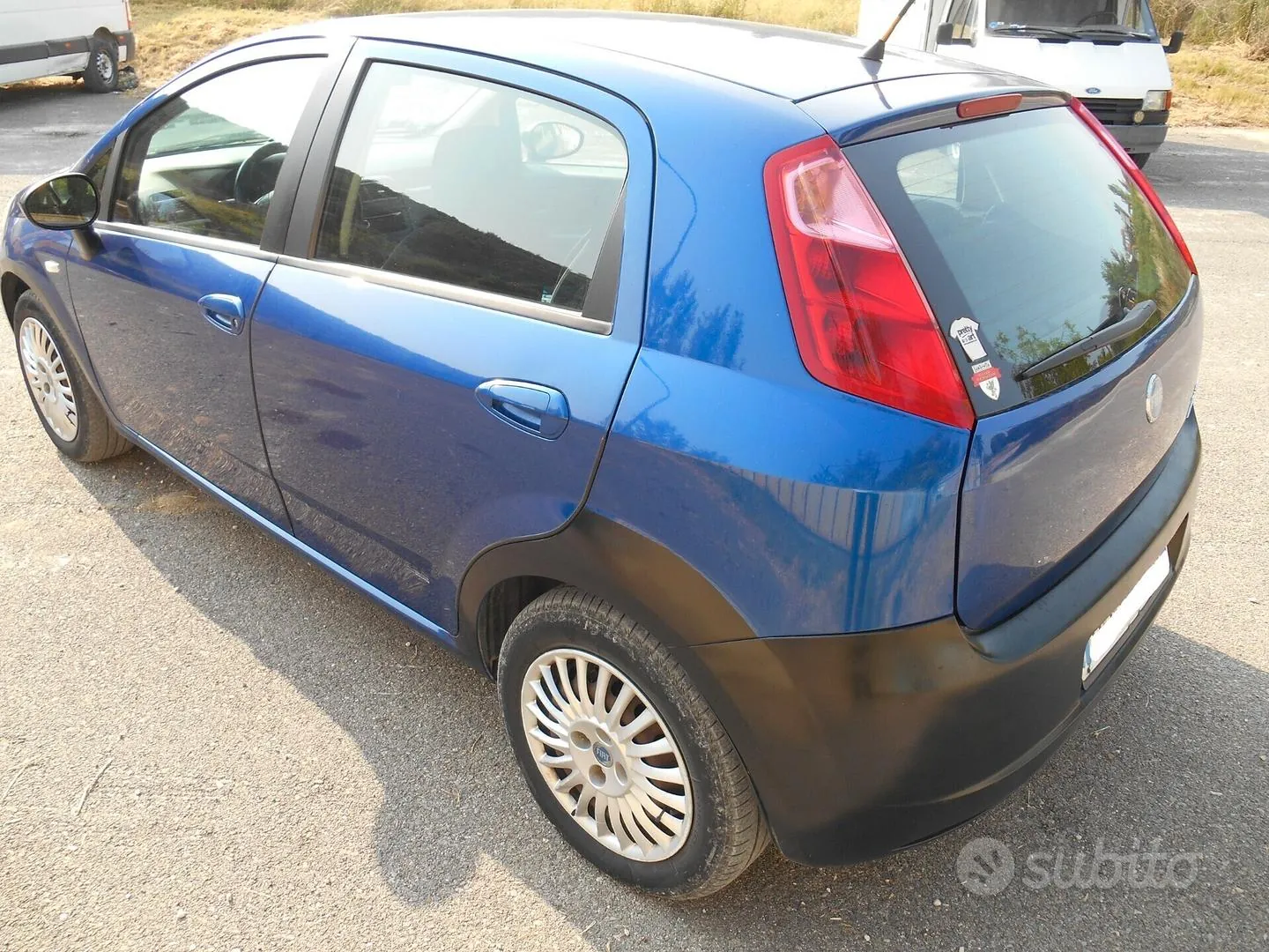 Fiat Grande Punto 2007 photo 4