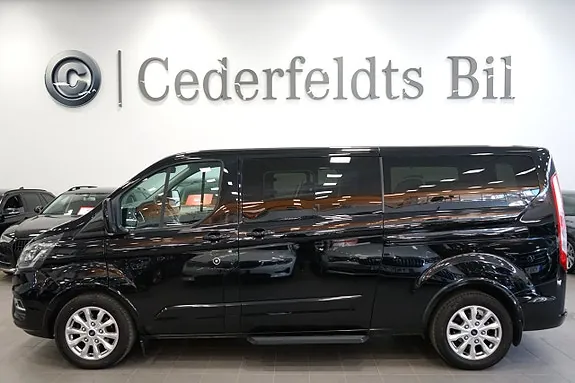 Ford Custom Tourneo