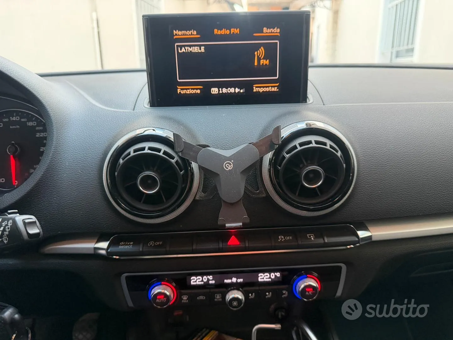 Audi A3 2013 photo 5