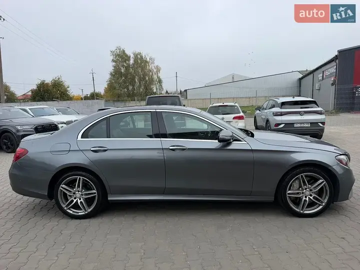 Mercedes-Benz E-Class 2016 photo 4