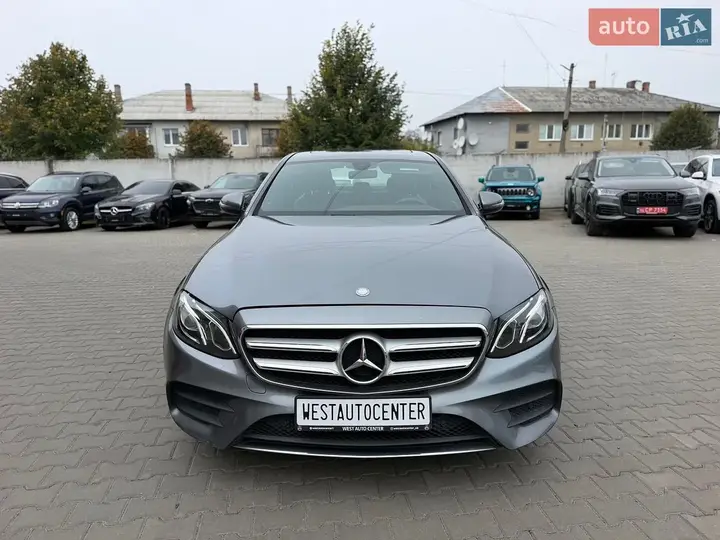 Mercedes-Benz E-Class 2016 photo 3