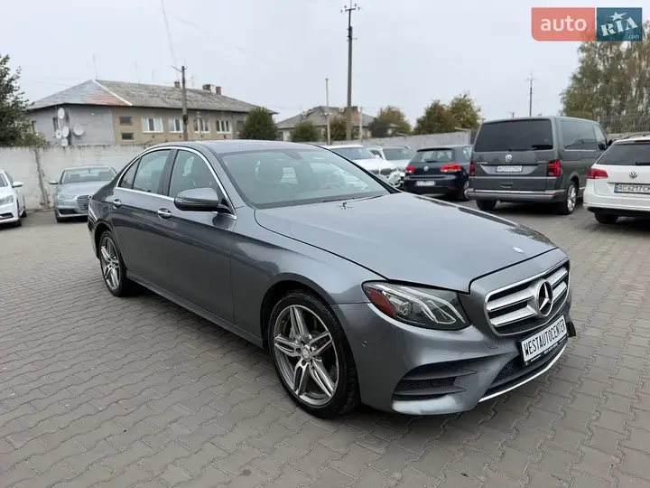 Mercedes-Benz E-Class 2016 photo 2