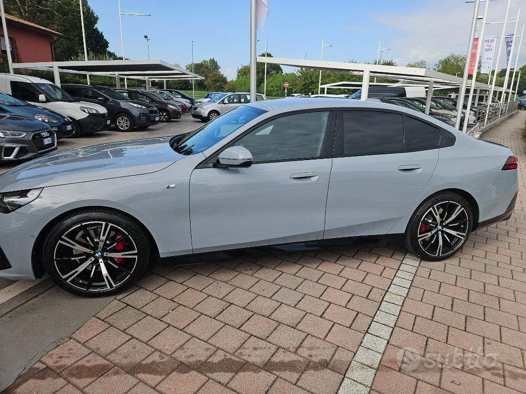 BMW 520 D 2024 photo 3