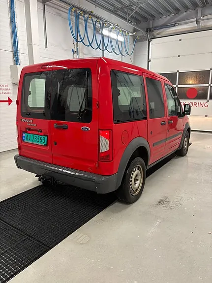 Ford Transit Connect 2011 photo 4