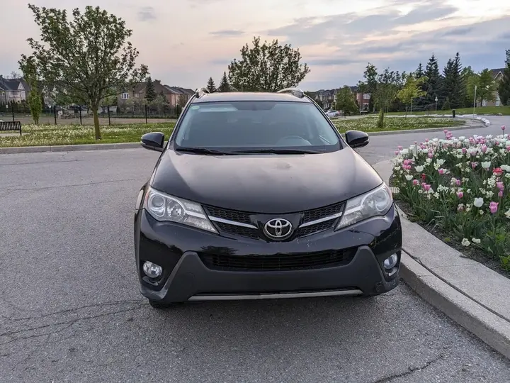 Toyota Rav4 2015 photo 3