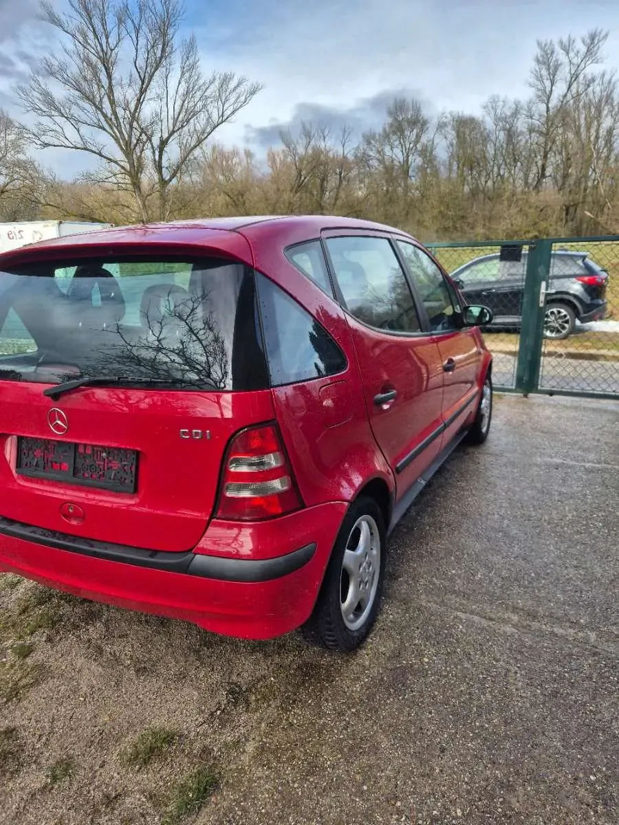 Mercedes-Benz A-Class 2002 photo 2