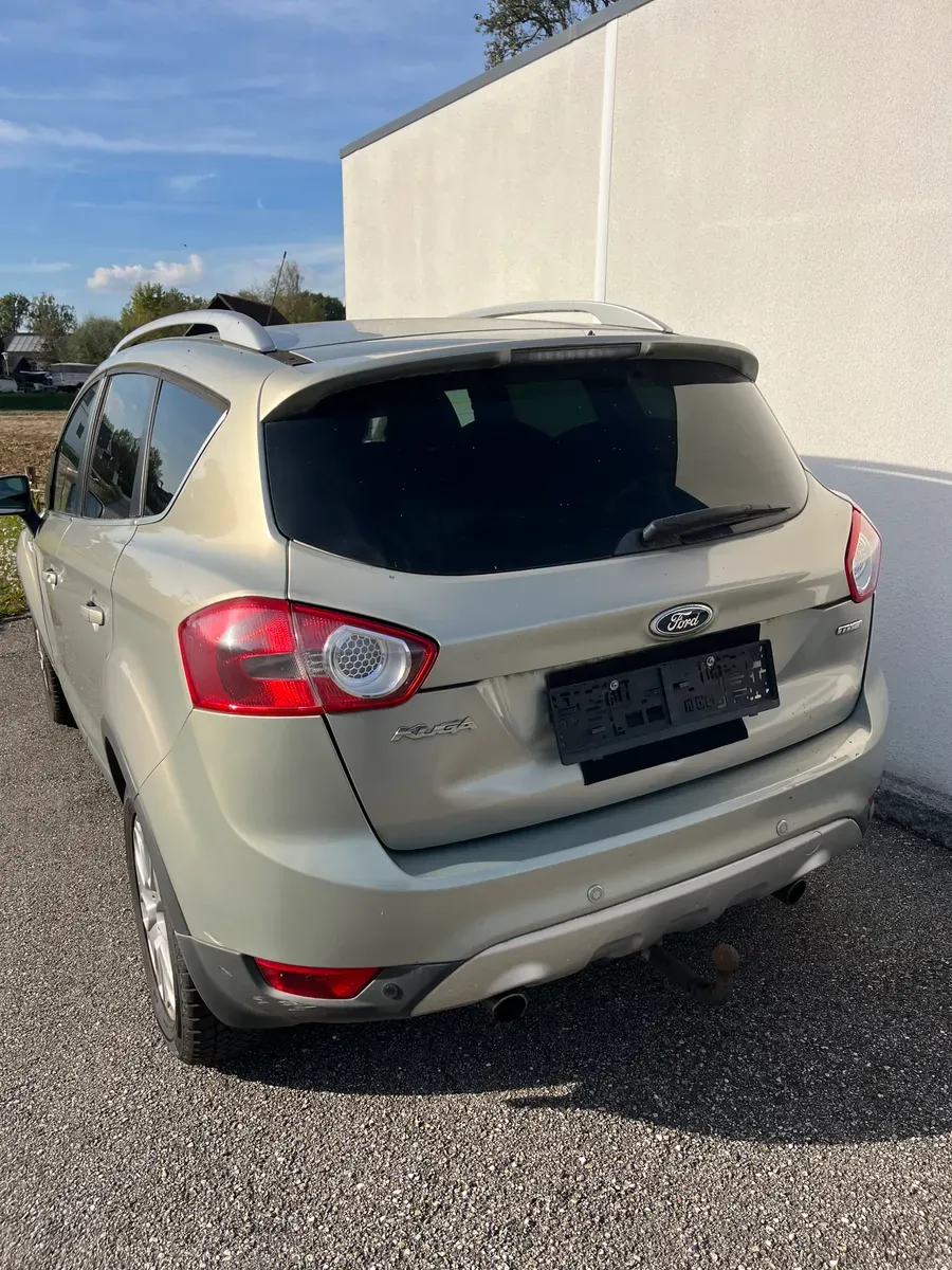 Ford Kuga 2009 photo 2