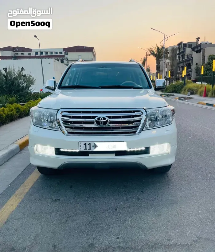 Toyota Land Cruiser 2010 photo 4