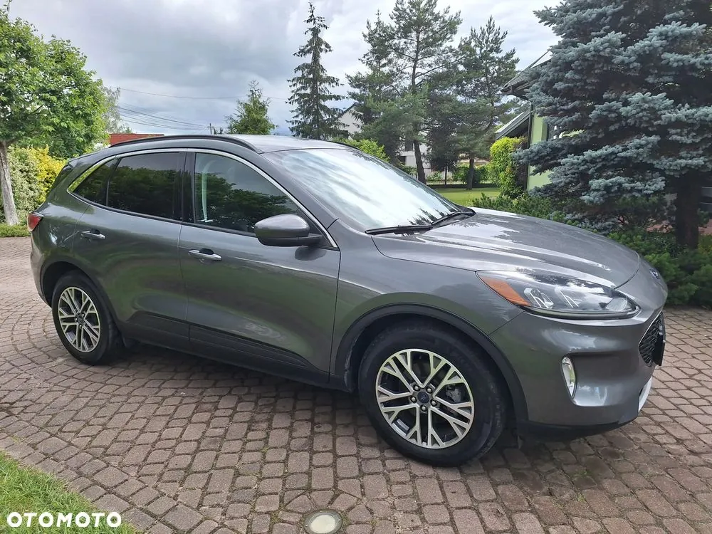 Ford Escape 2022 photo 3