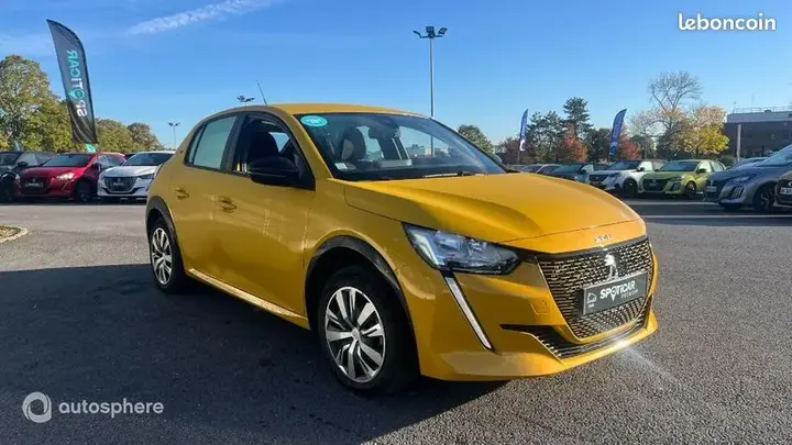Peugeot 208 2022 photo 3