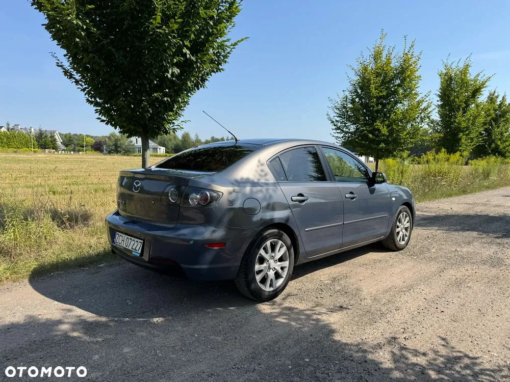Mazda 3 2008 photo 2