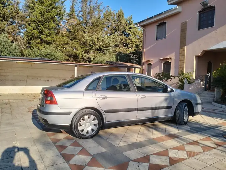 Citroen C5 2006 photo 4
