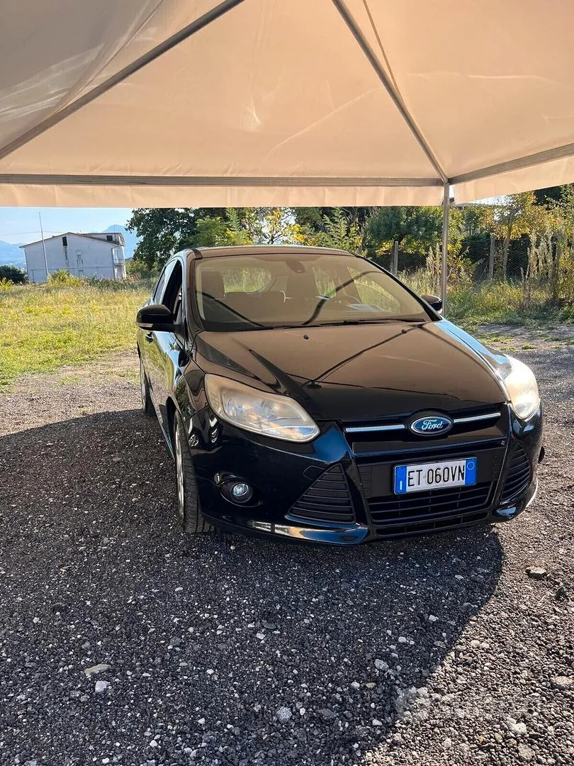 Ford Focus 2014 photo 3