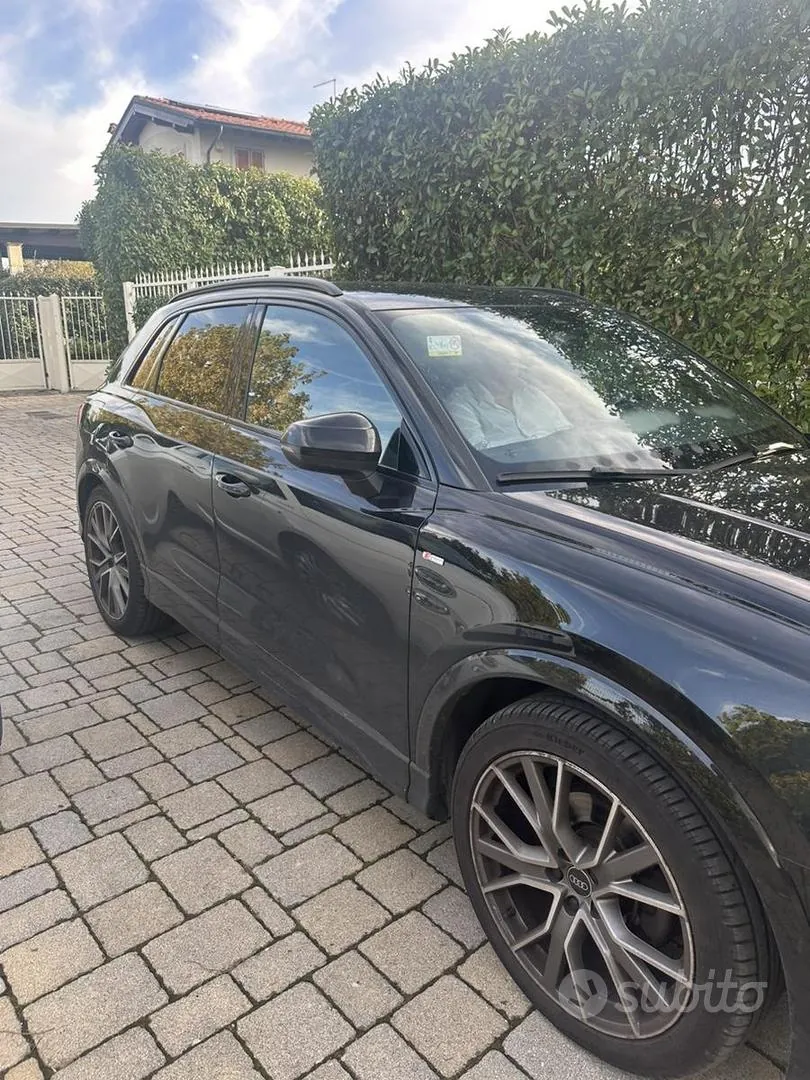 Audi Q3 2023 photo 3