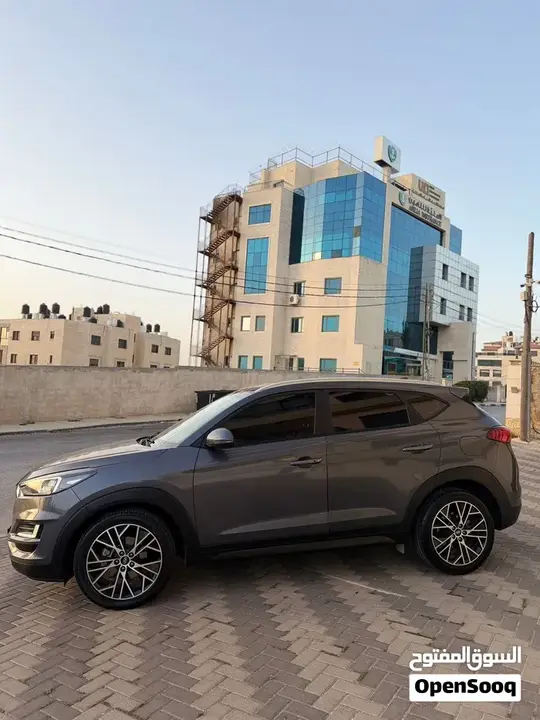 Hyundai Tucson 2020 photo 2