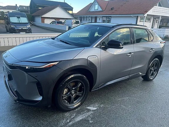 Toyota Bz4X