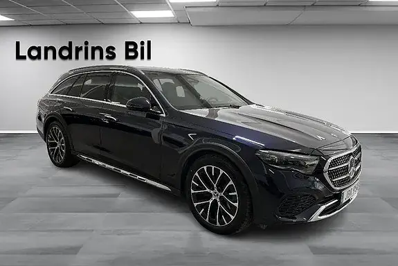 Mercedes-Benz E 220 D 2026 photo 3