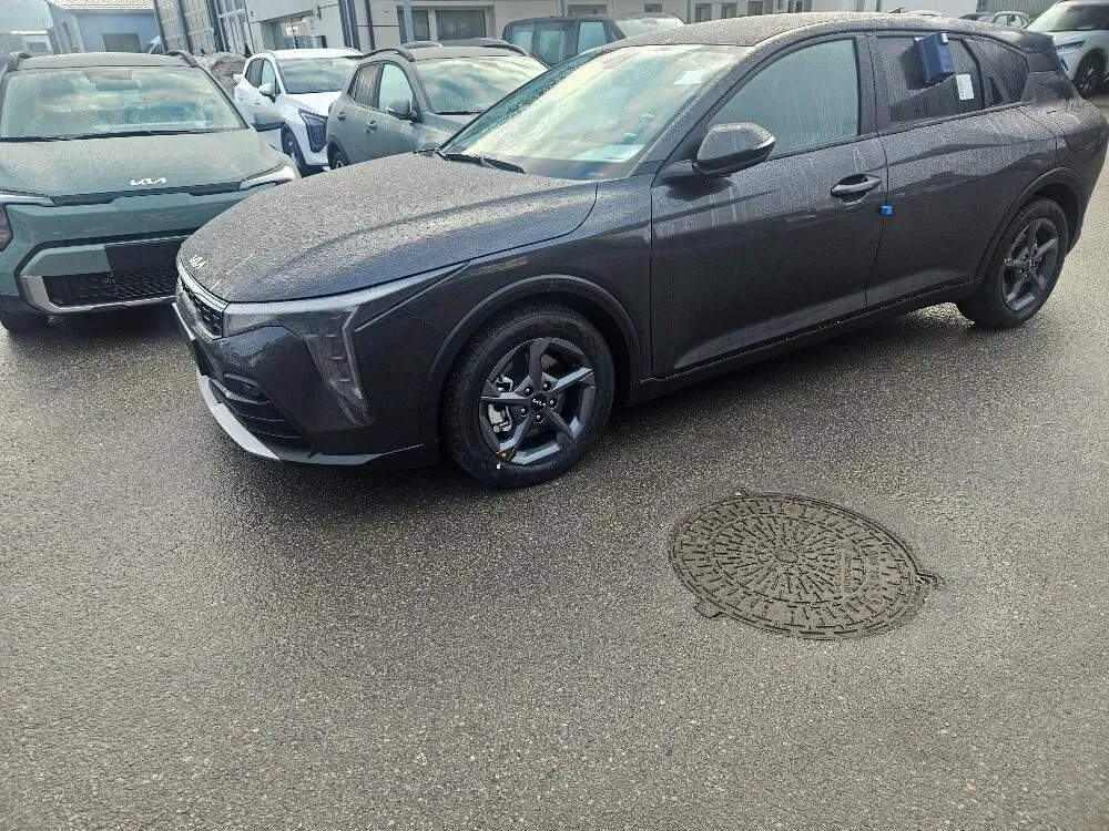 Kia K4 2026 photo 2