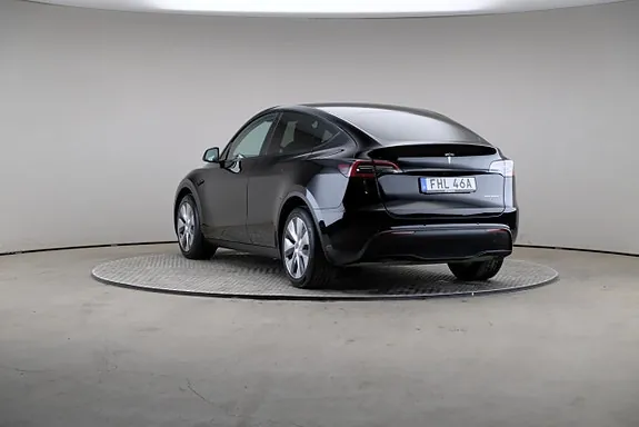 Tesla Model Y 2022 photo 2