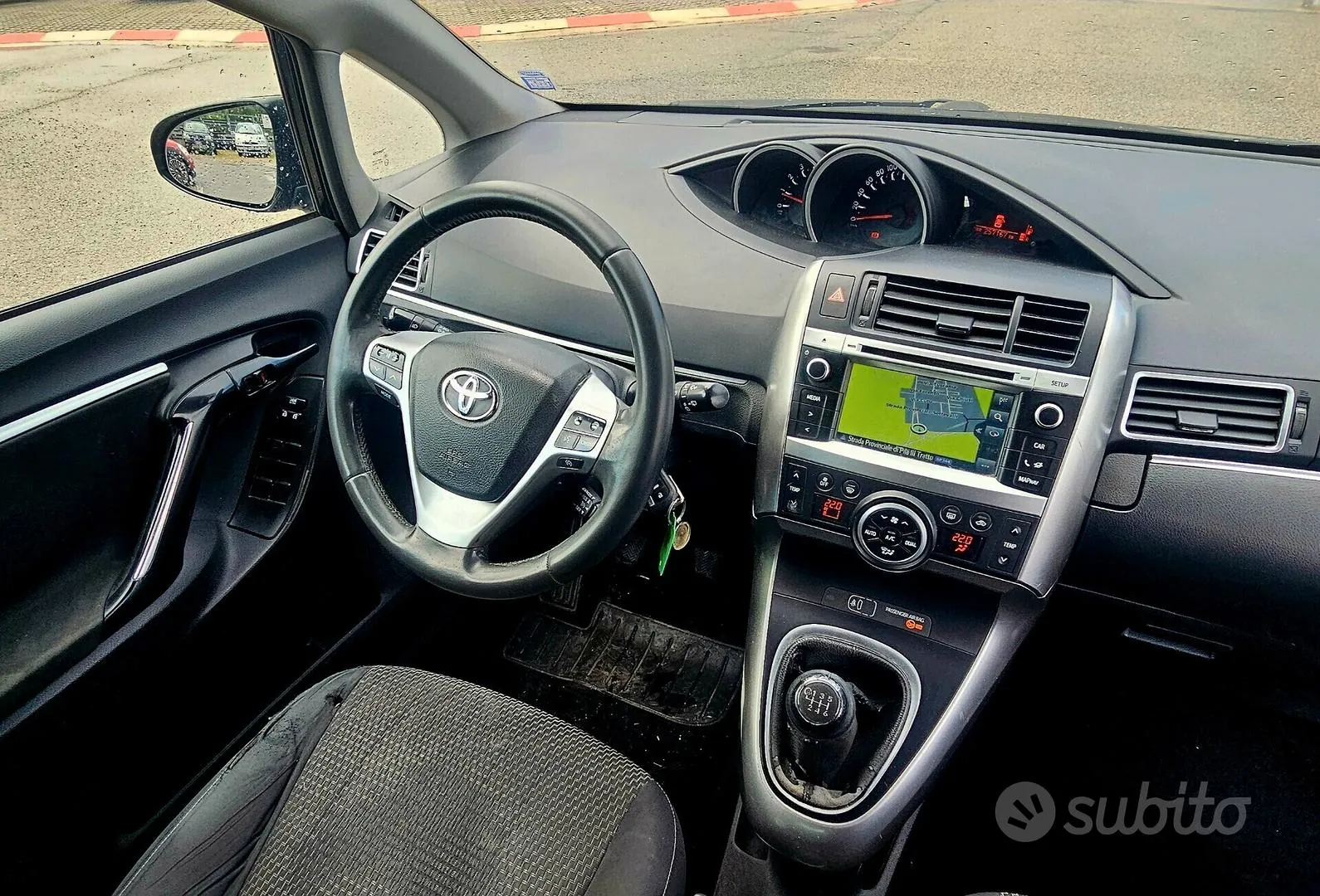 Toyota Verso 2016 photo 3