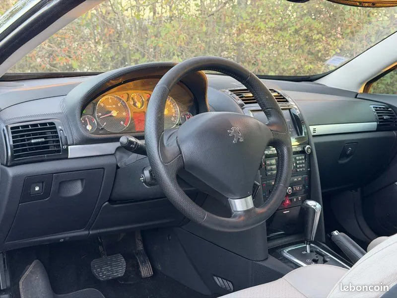 Peugeot 407 2010 photo 4