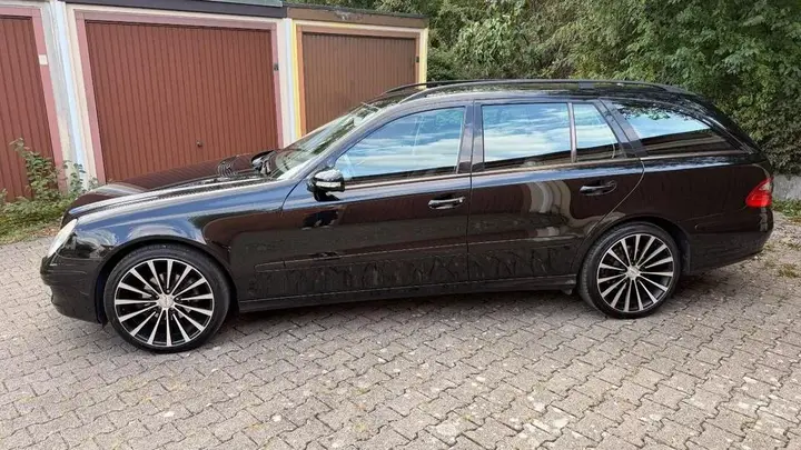 Mercedes-Benz E 200 Kompressor T Classic