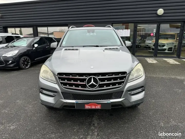 Mercedes-Benz Ml 2012 photo 3