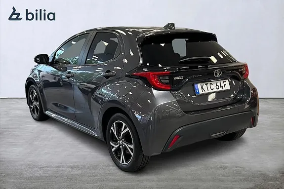 Toyota Yaris 2024 photo 2