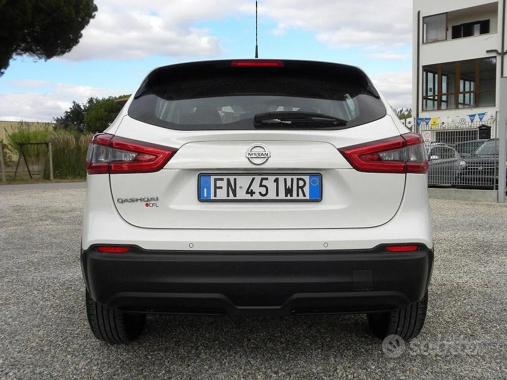 Nissan Qashqai 2018 photo 2