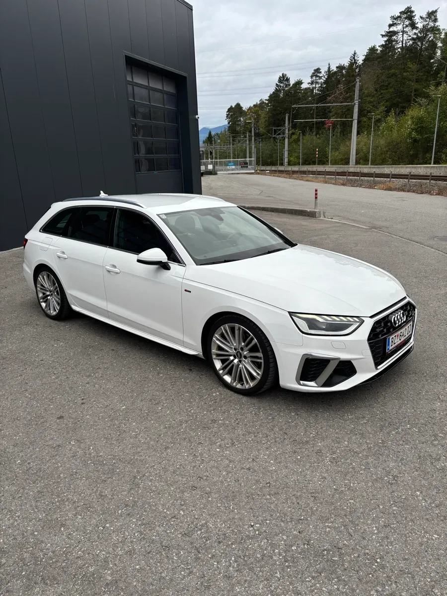 Audi A4 2020 photo 2