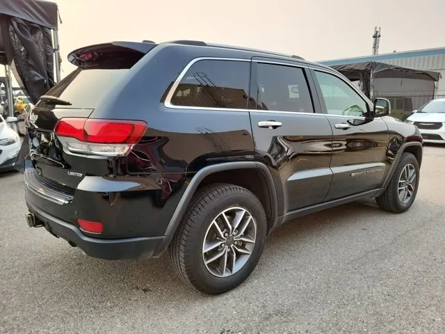 Jeep Grand Cherokee 2022 photo 4