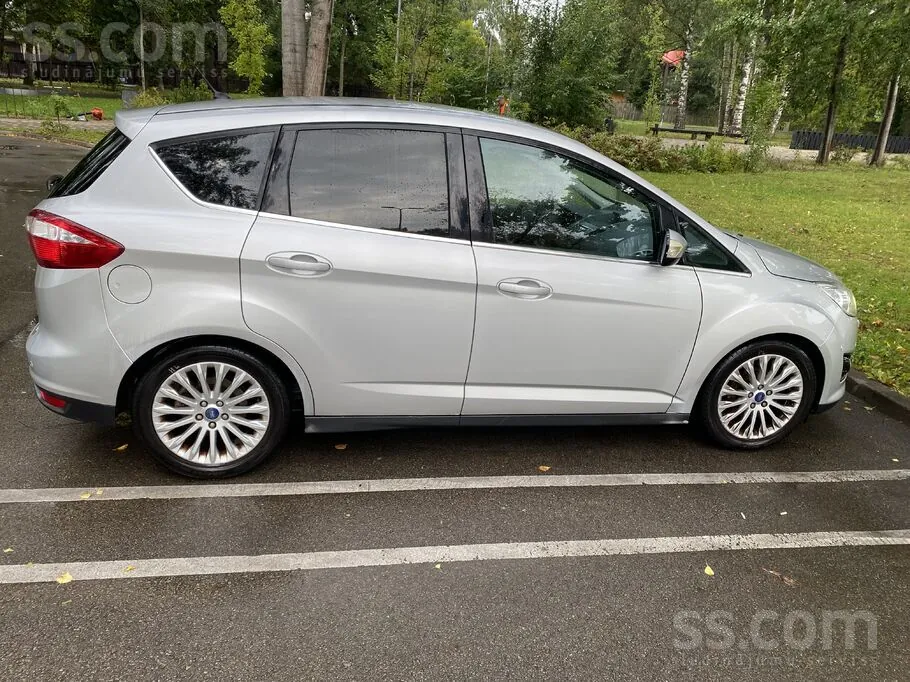 Ford C-Max 2012 photo 3