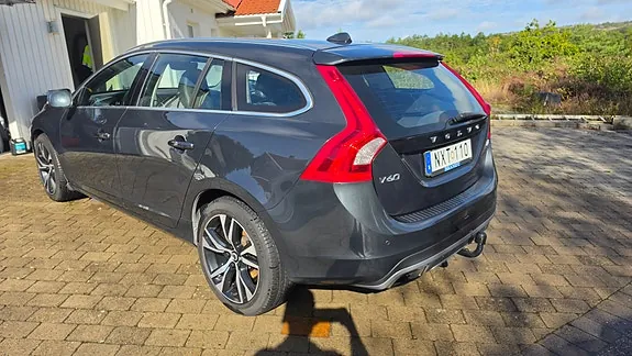 Volvo V60 2016 photo 3
