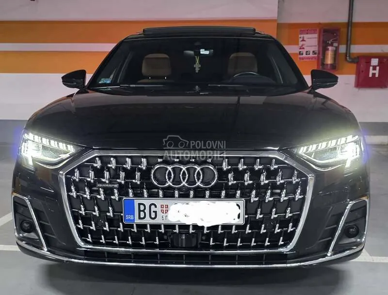 Audi A8 2022 photo 2