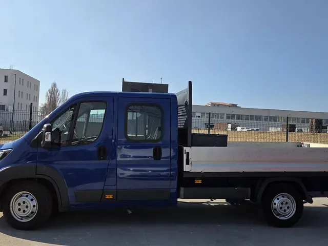 Peugeot Boxer 2018 photo 2