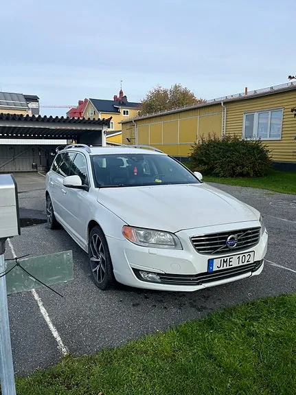 Volvo V70 2015 photo 4