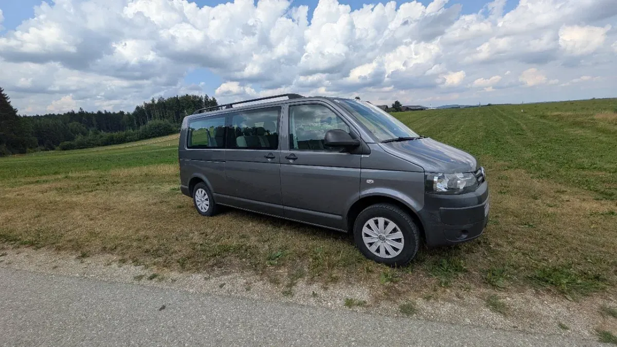 Volkswagen T5 2014 photo 2