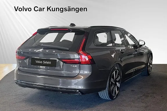 Volvo V90 2026 photo 5