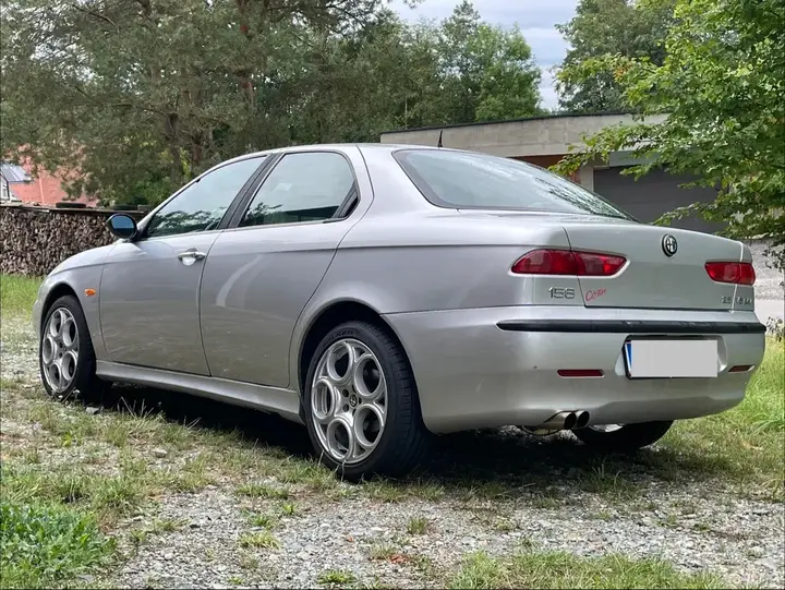 Alfa Romeo 156 2000 photo 2