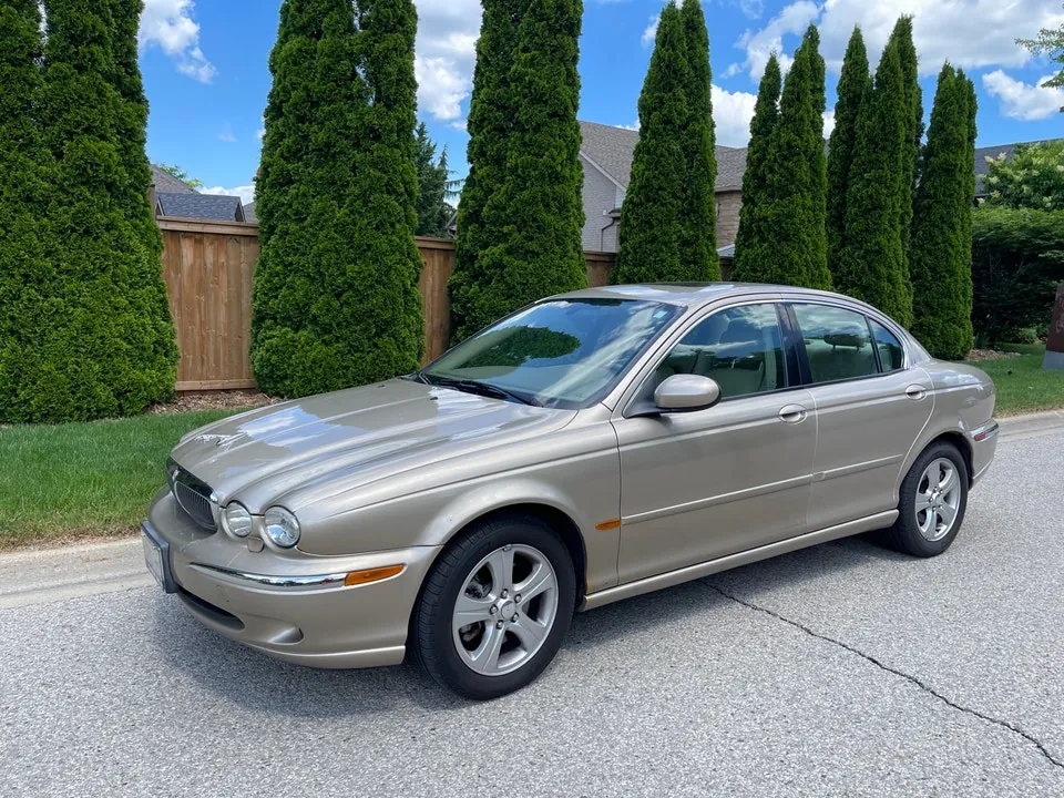 Jaguar X-Type