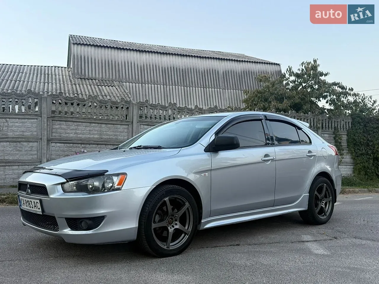 Mitsubishi Lancer