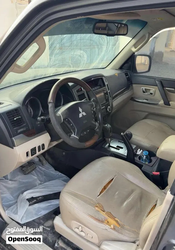 Mitsubishi Pajero 2015 photo 4