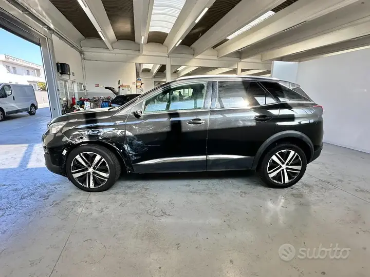 Peugeot 3008 2019 photo 4