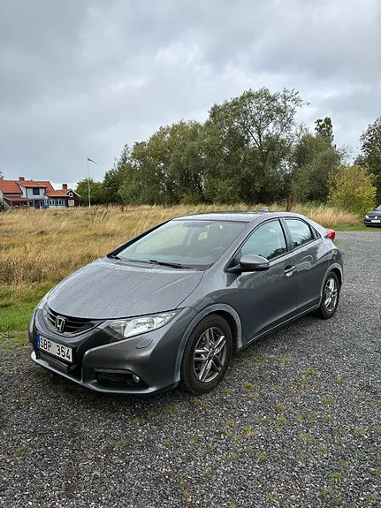 Honda Civic 2012 photo 2