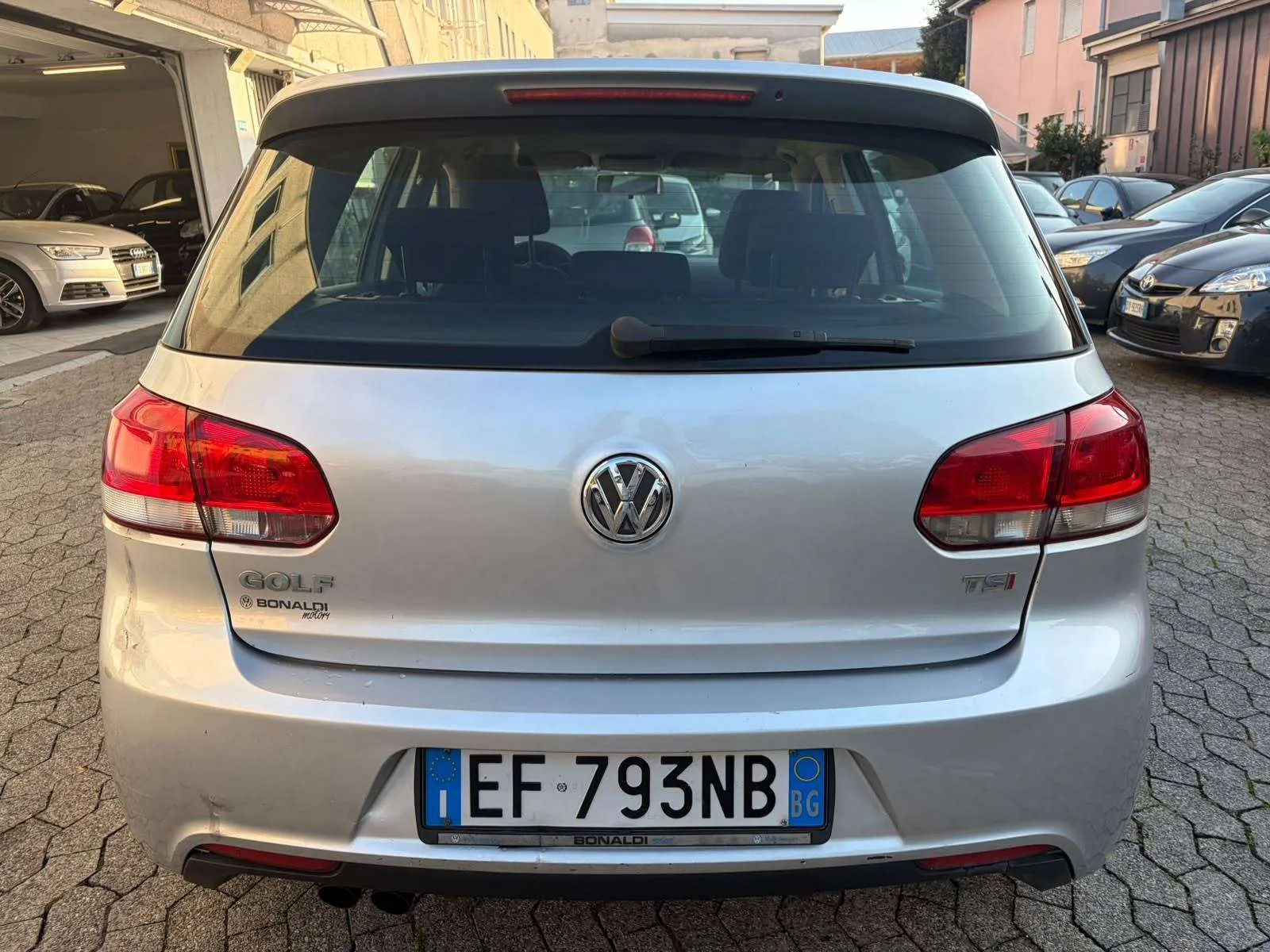 Volkswagen Golf 2011 photo 5
