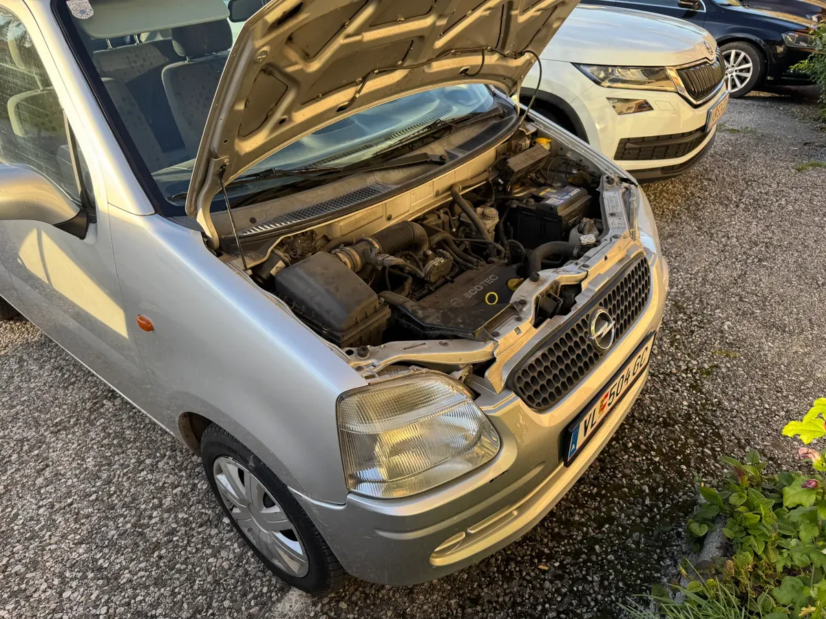 Opel Agila